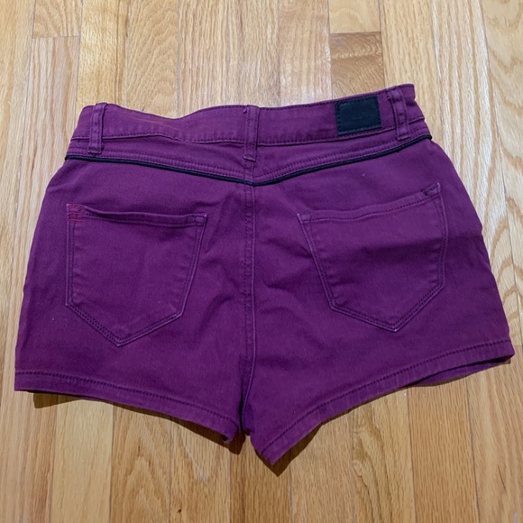 Urban Outfitters Denim Shorts BDG High-Rise - Picture 2 of 3